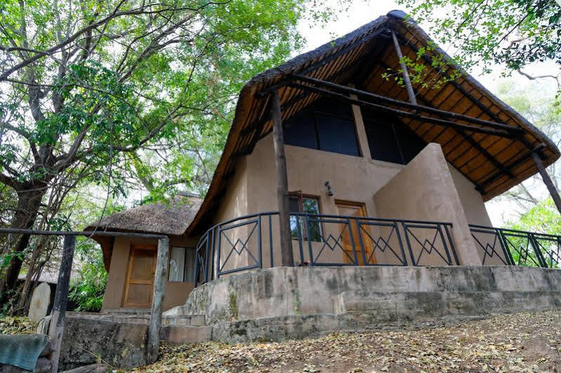 Namushasha River Lodge Katima Mulilo Exterior photo